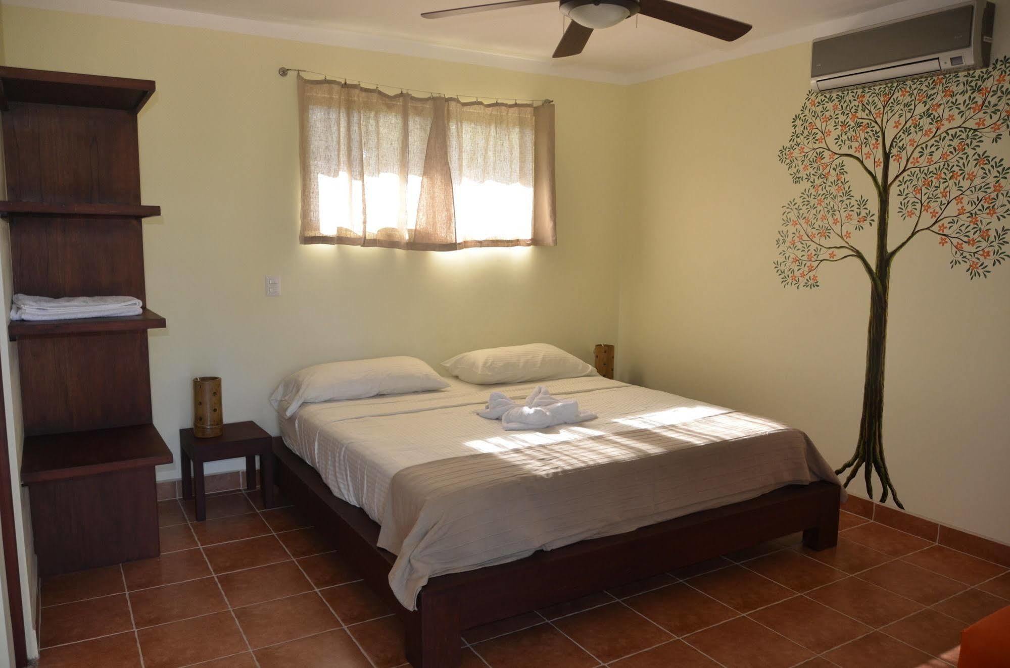 Mavi Surf Hotel Dominical Ngoại thất bức ảnh
